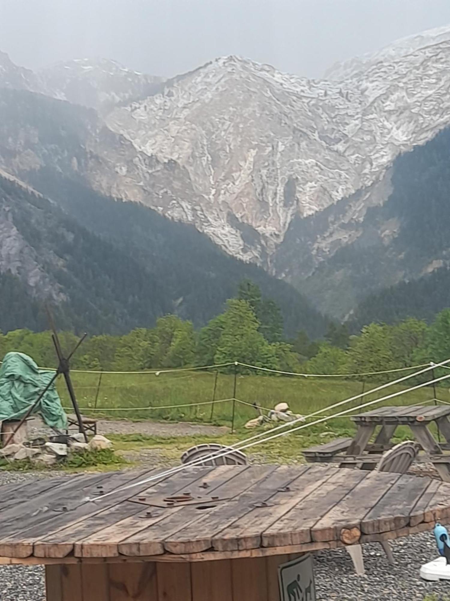 Gite De La Draye Crots Exterior photo
